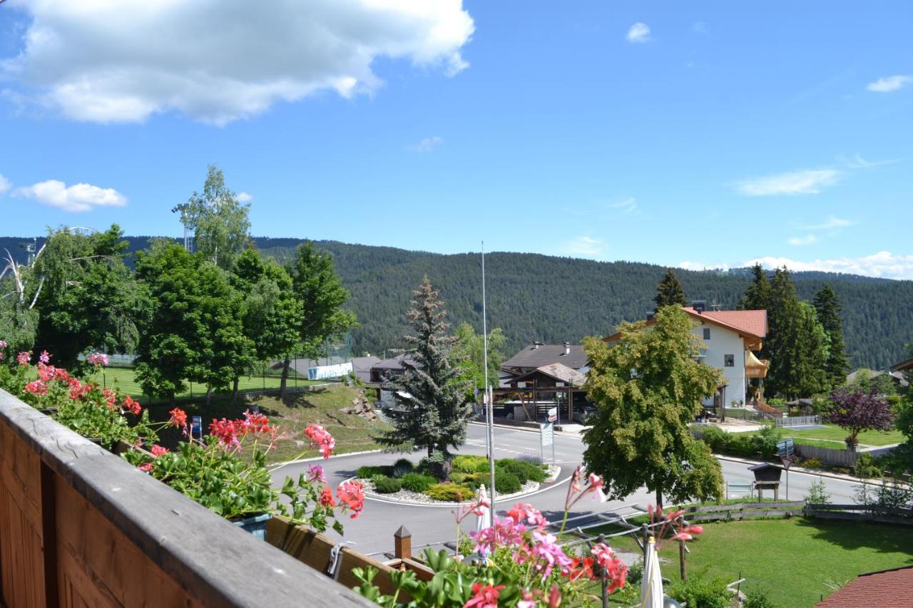 Gasthof Zum Gruenen Baum Verano Zewnętrze zdjęcie