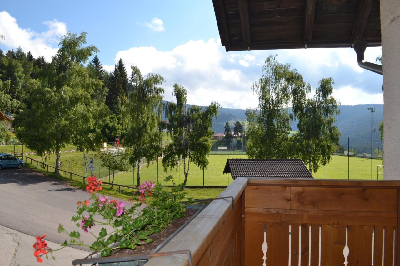 Gasthof Zum Gruenen Baum Verano Zewnętrze zdjęcie